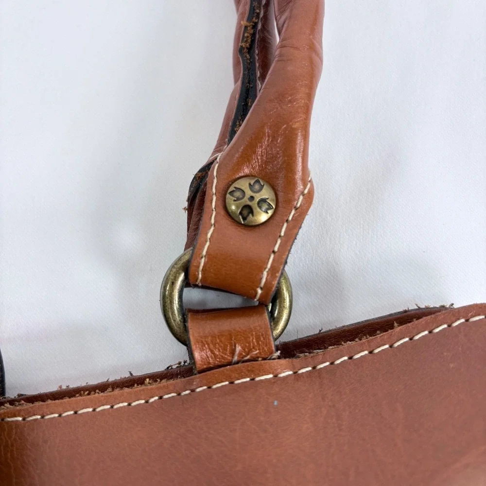 Patricia Nash Rienzo Satchel Tan Leather Shoulder Bag Contrast Stitching